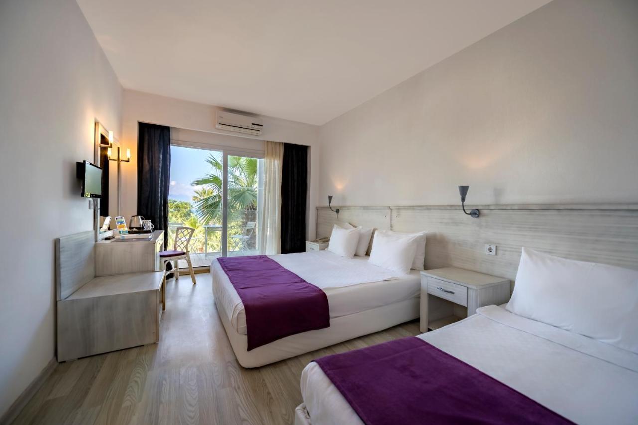 Charm Beach Hotel Akyarlar Bagian luar foto
